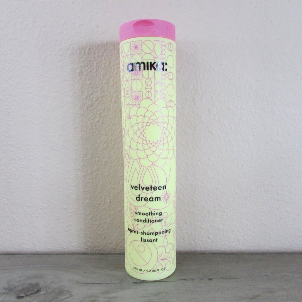 amika Velveteen Dream Smoothing Conditioner - 9.2 fl oz / 275 ML